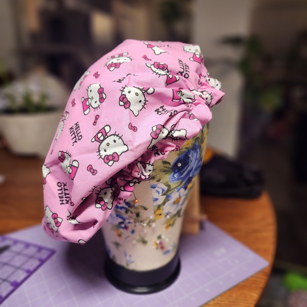 Hello kitty Bonnet